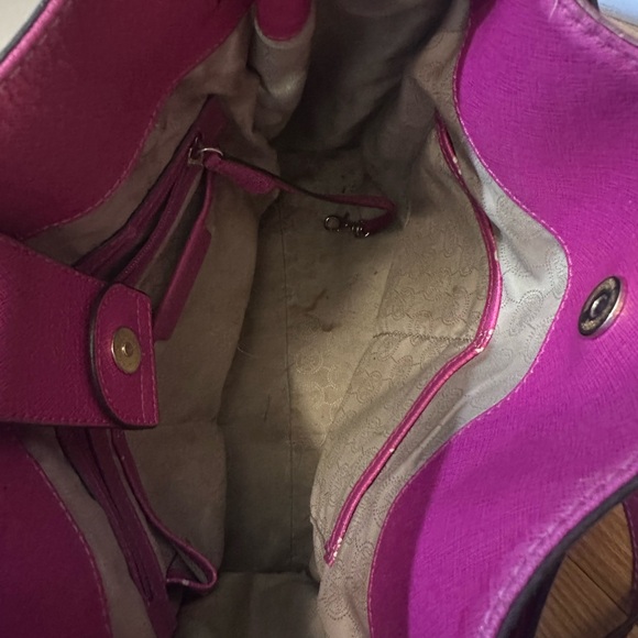 Authentic Michael Kors Pink Purse Shoulder Bag - Picture 9 of 10